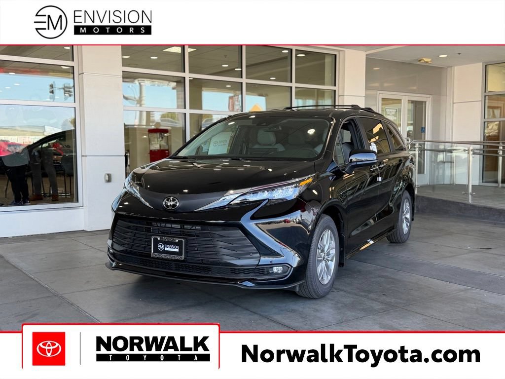 New 2026 Toyota Sienna XLE FWD image 1