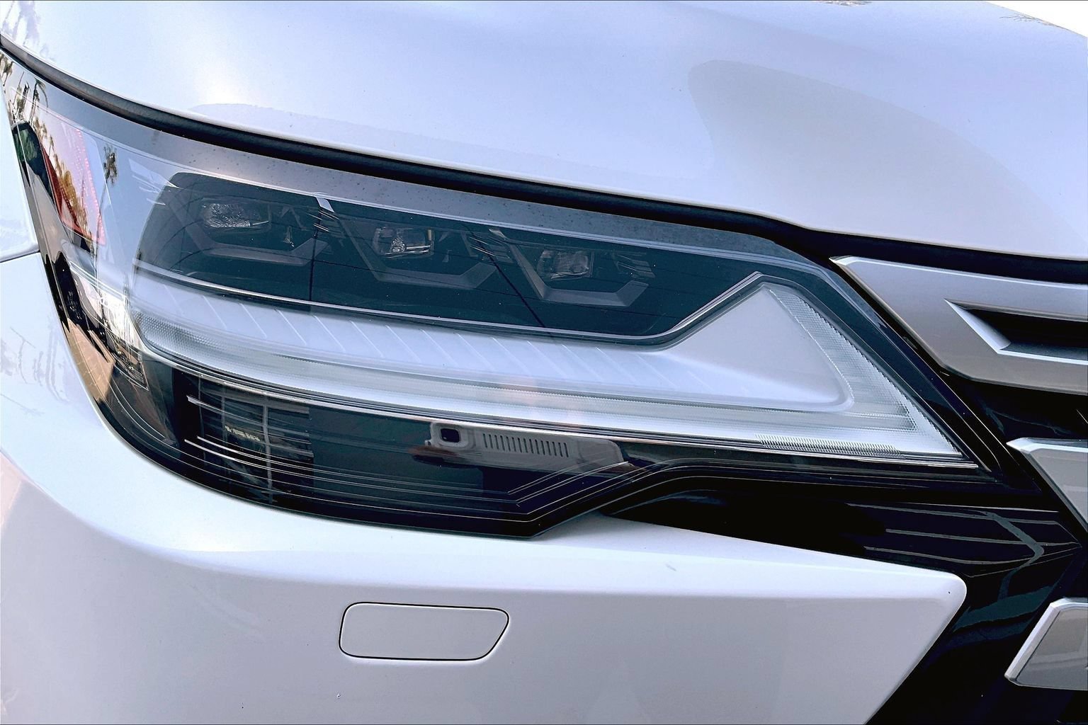 Used 2022 Lexus LX 600 4WD w/ Accessory Package (Z1) image 28