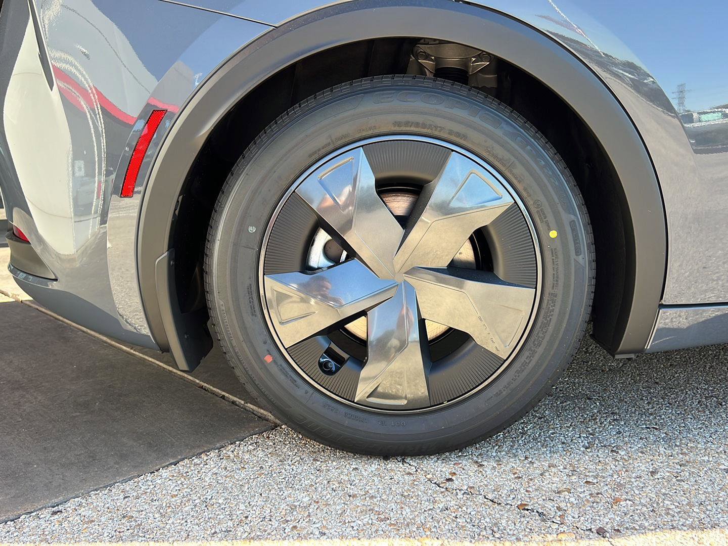 New 2026 Toyota Prius Plug-In Hybrid image 7