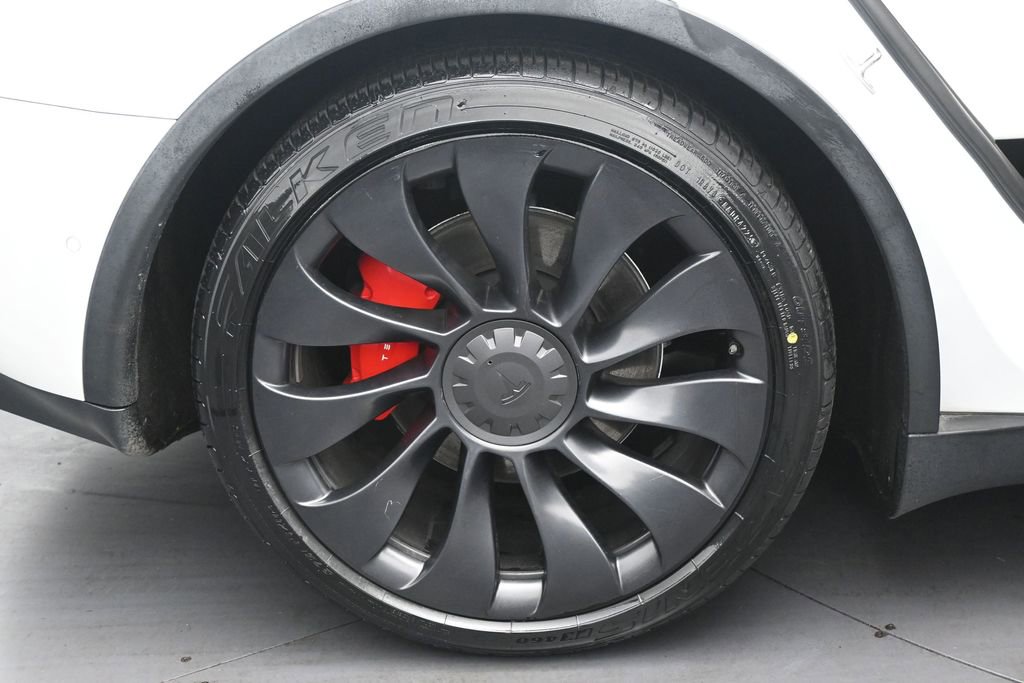 Used 2022 Tesla Model Y Performance AWD/4WD image 34