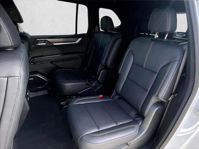 Certified 2024 GMC Acadia Elevation w/ Luxury Package image 27