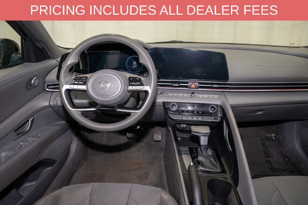 Used 2024 Hyundai Elantra SEL FWD image 6