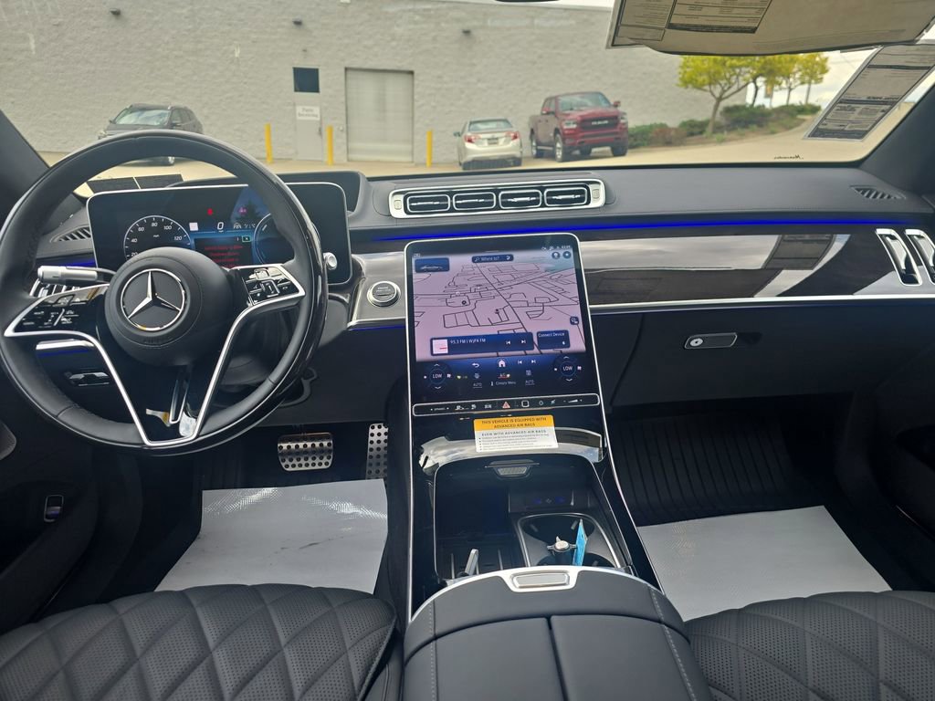 New 2026 Mercedes-Benz S 580e 4MATIC Sedan image 12