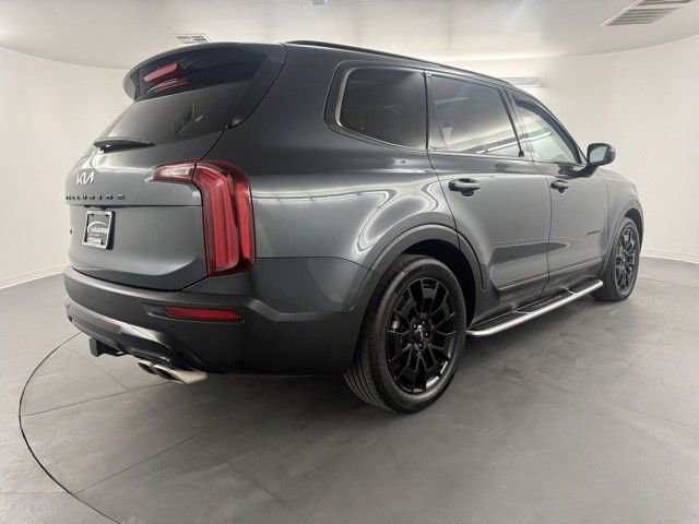 Used 2022 Kia Telluride SX w/ SX Prestige Package image 8