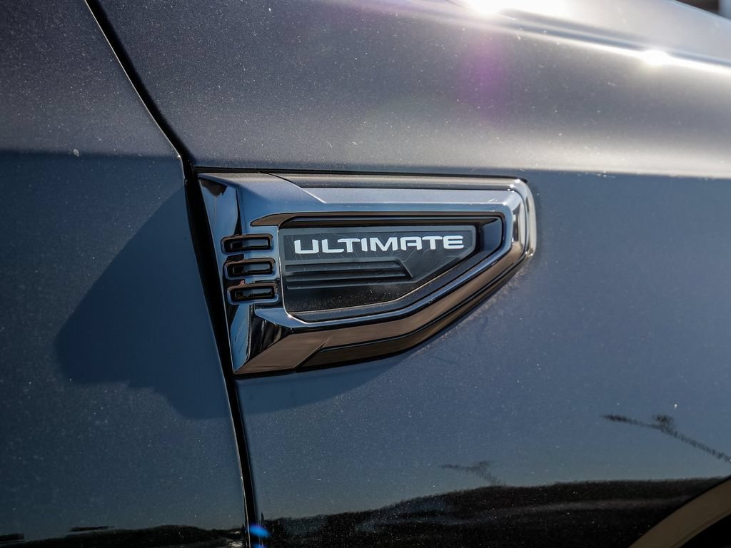 New 2026 GMC Yukon Denali Ultimate w/ LPO, Illumination Package AWD/4WD image 11