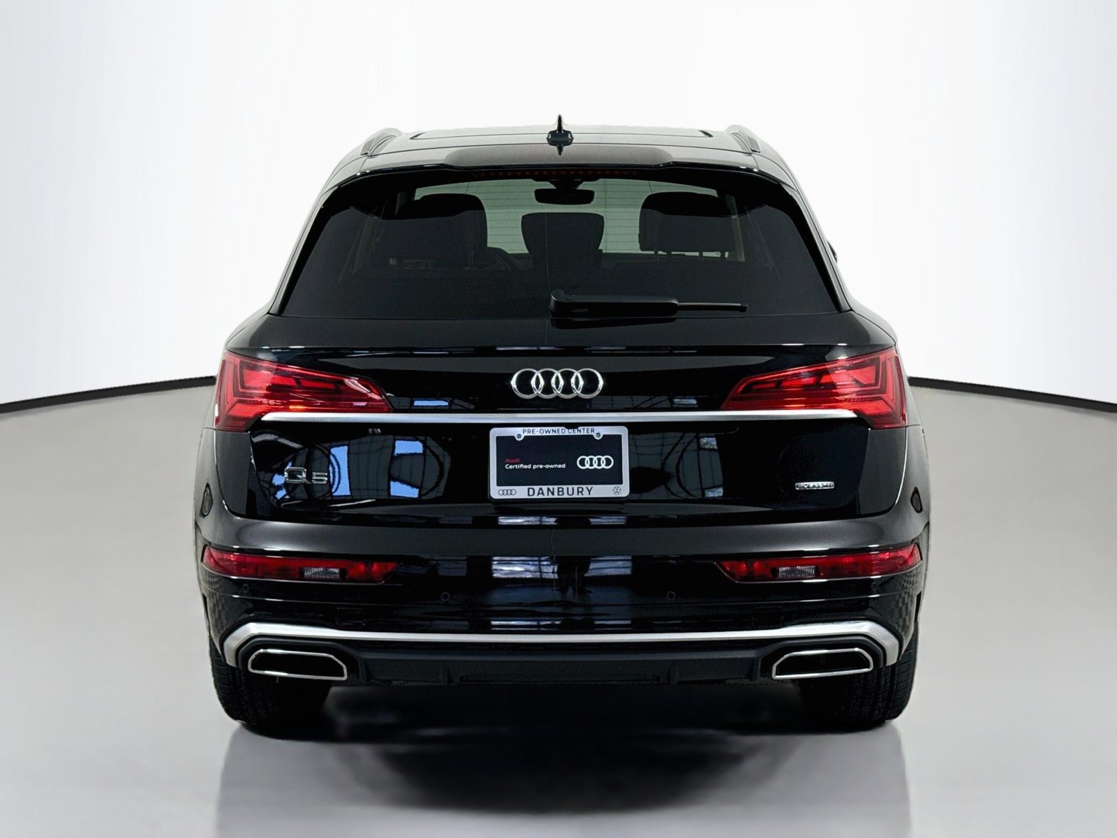 Used 2024 Audi Q5 2.0T Premium w/ Convenience Package AWD/4WD image 10