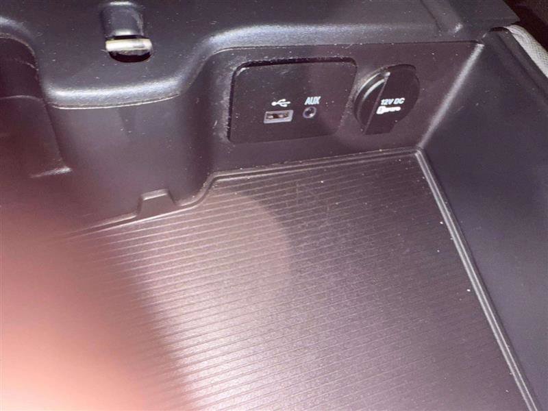 Used 2014 RAM 1500 Big Horn image 32