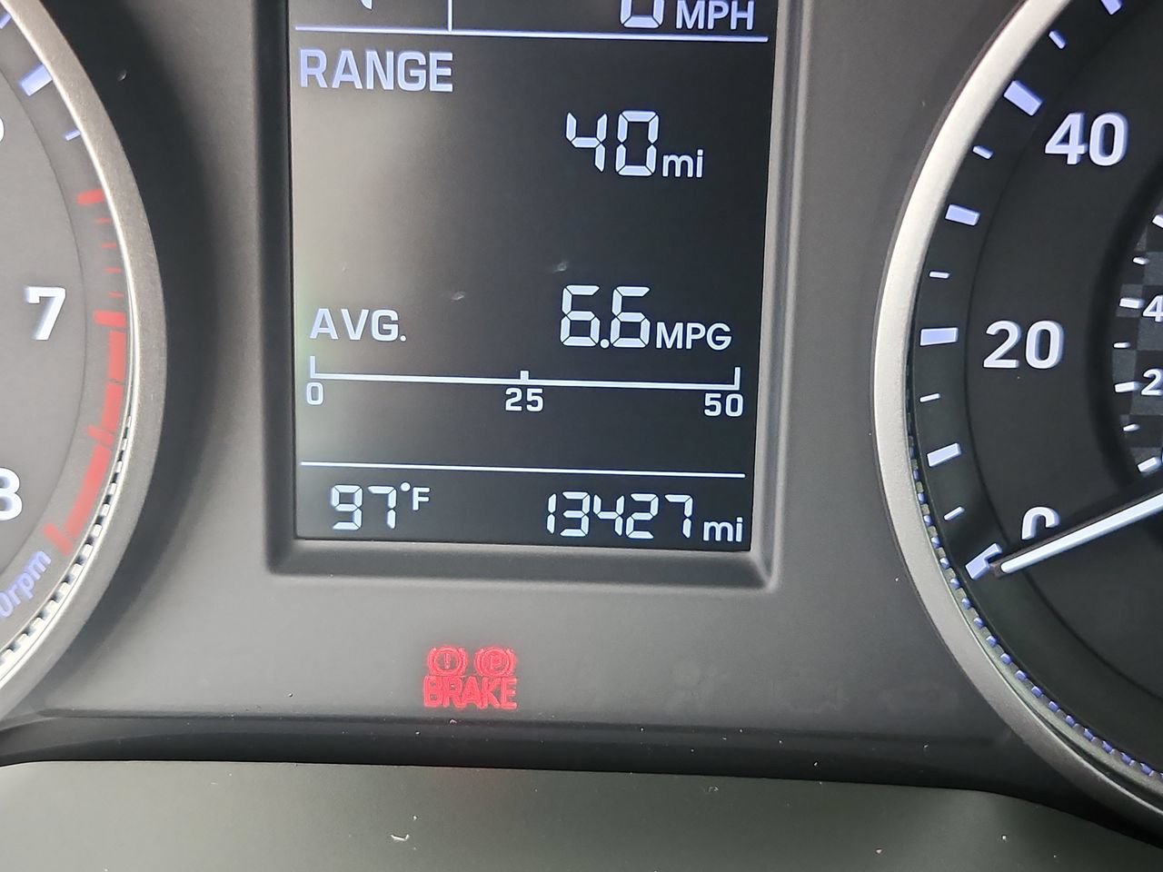 Used 2019 Hyundai Elantra SE FWD image 29
