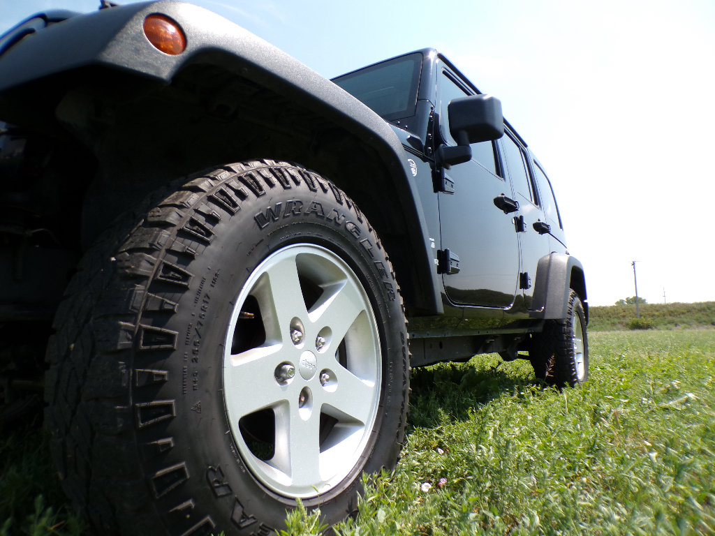 Used 2016 Jeep Wrangler Unlimited Sport w/ Quick Order Package 24S AWD/4WD image 18