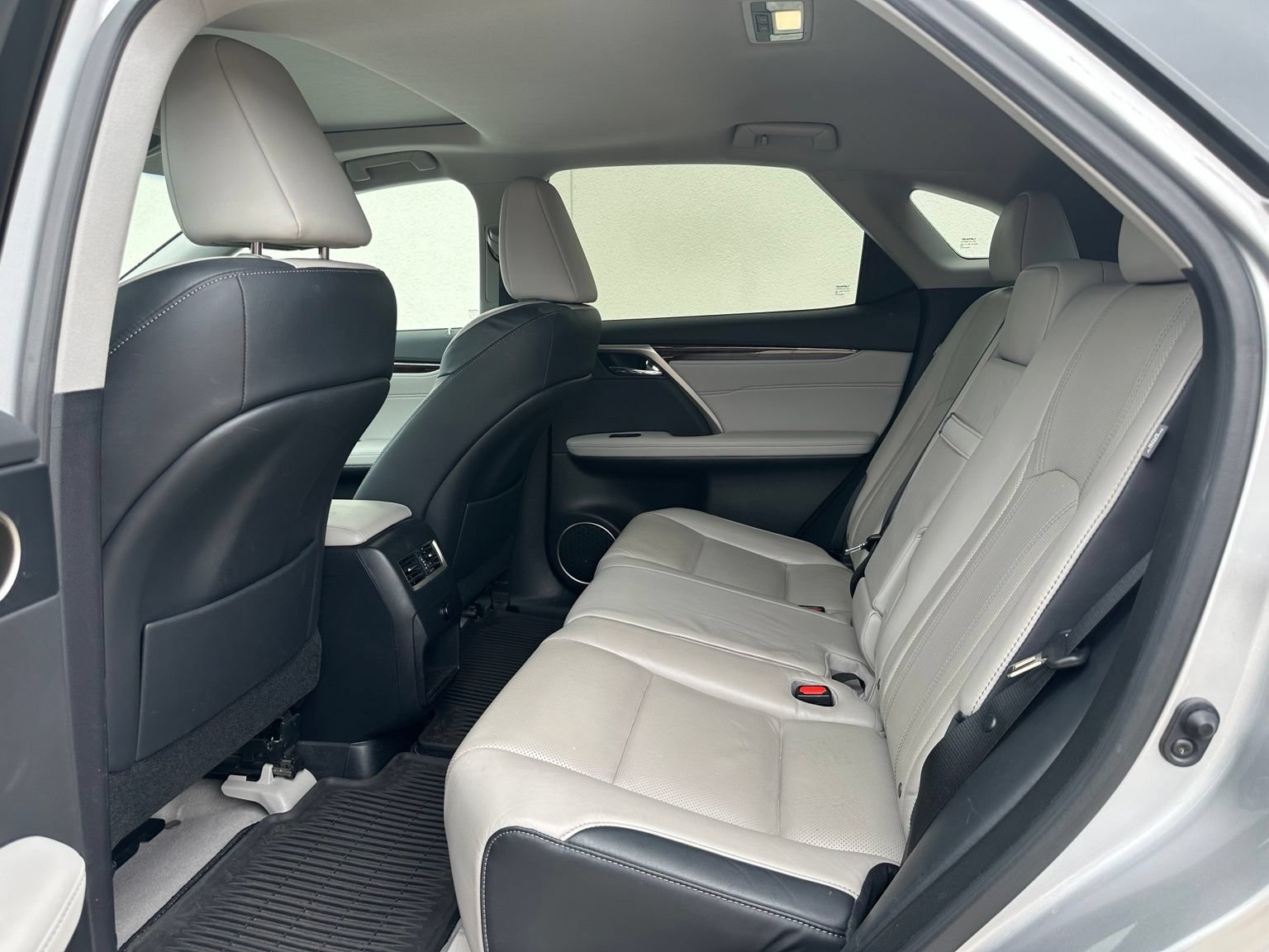 Used 2016 Lexus RX 350 FWD w/ Premium Package image 15