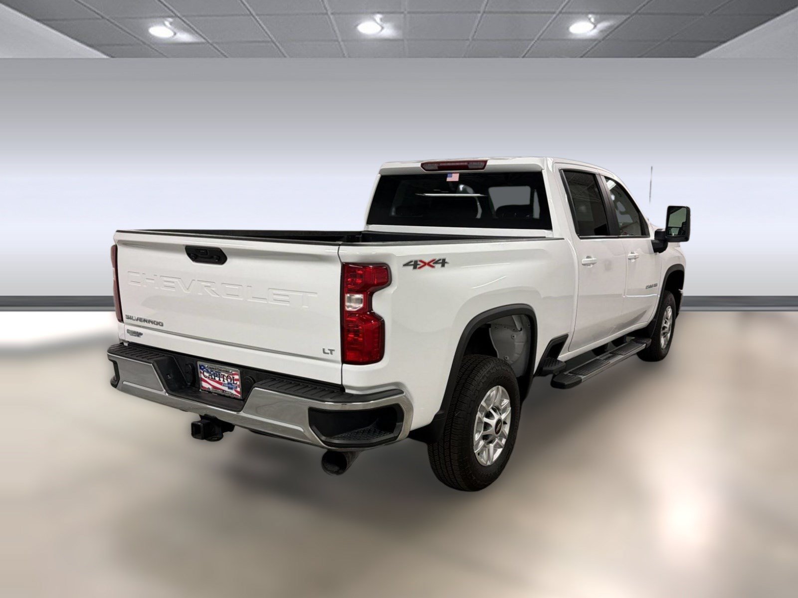 Used 2025 Chevrolet Silverado 2500 LT w/ Convenience Package AWD/4WD image 8
