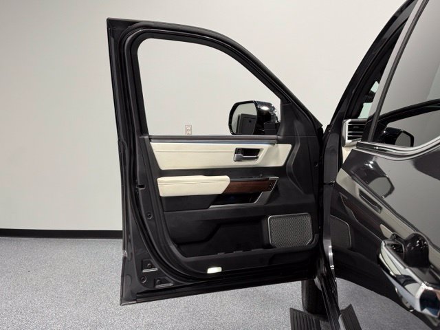 Used 2023 Toyota Tundra Capstone AWD/4WD image 10