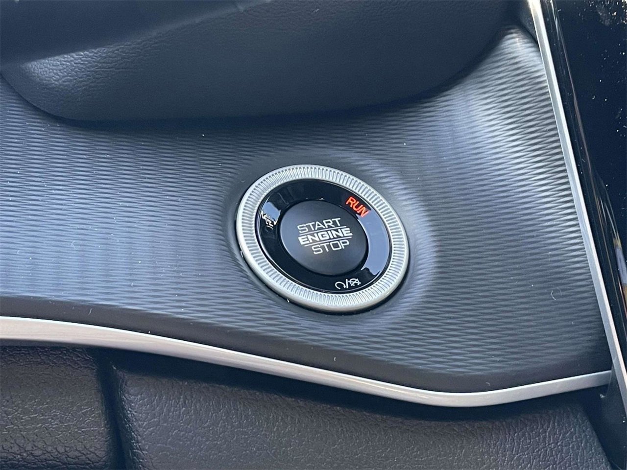 New 2025 Jeep Grand Cherokee Laredo X image 37