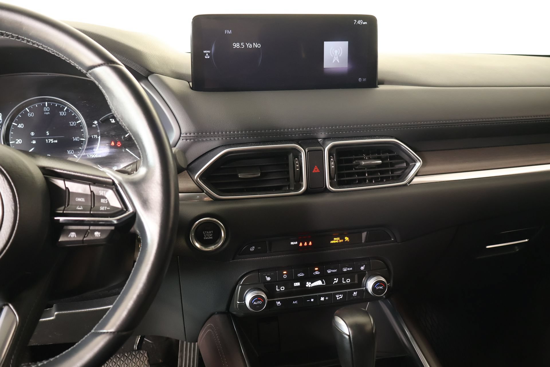 Used 2023 MAZDA CX-5 Signature AWD/4WD image 5