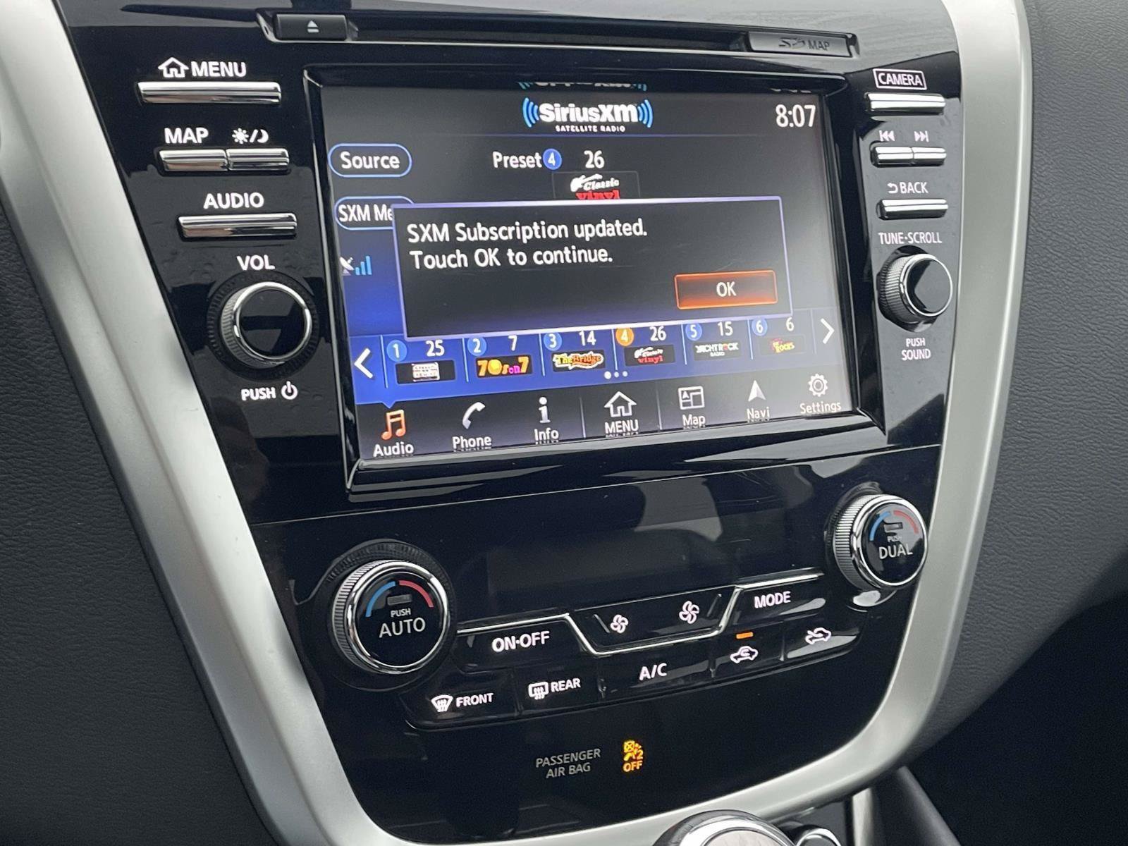 Used 2017 Nissan Murano Platinum w/ Platinum Technology Package FWD image 20