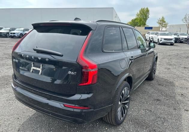 Used 2026 Volvo XC90 B6 Ultra AWD/4WD image 3