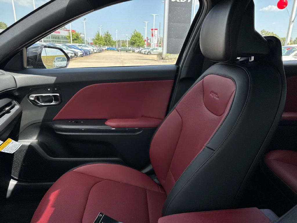 New 2026 Kia K4 GT-Line w/ GT-Line Premium Package FWD image 17