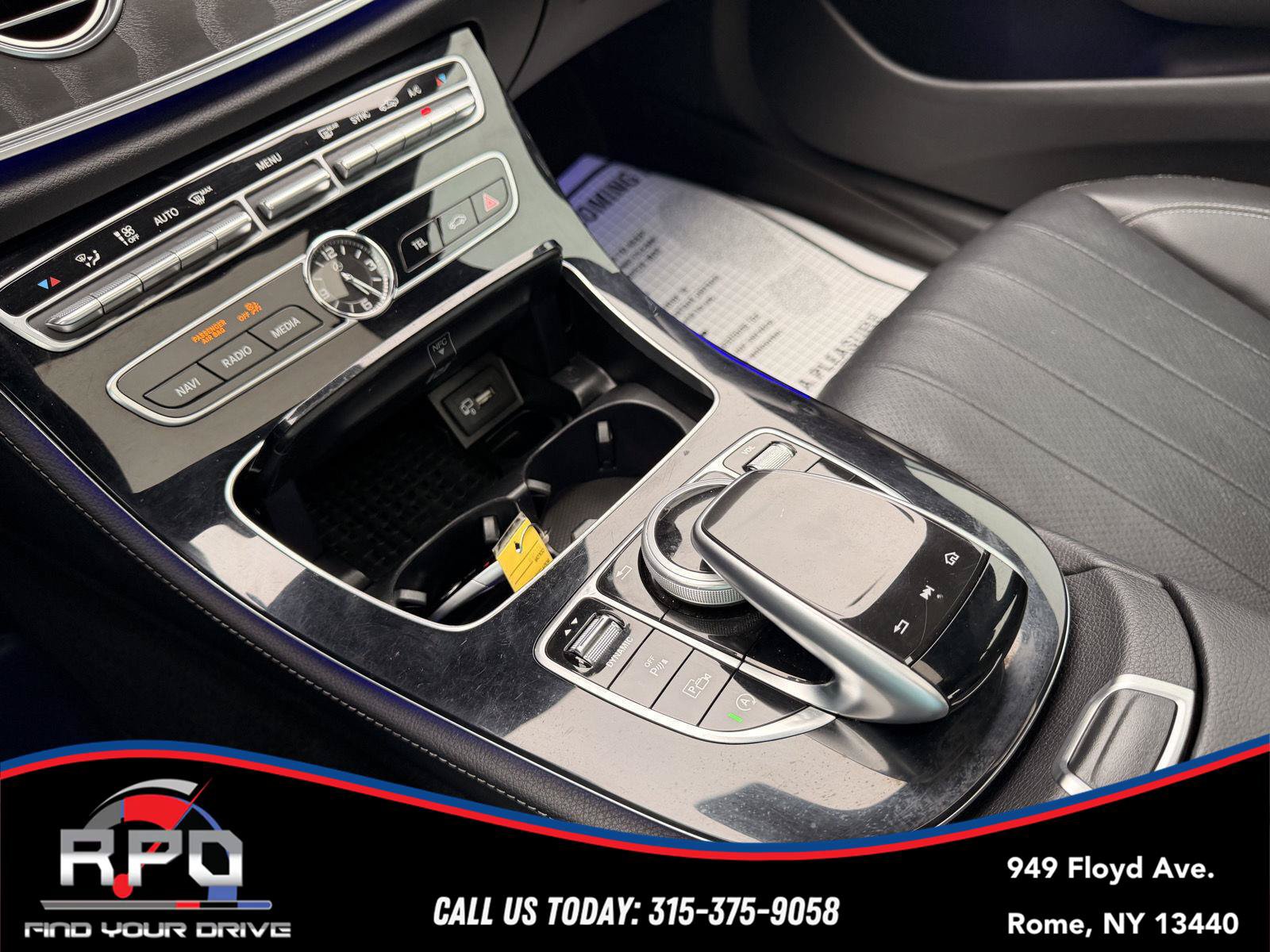 Used 2017 Mercedes-Benz E 300 4MATIC image 27