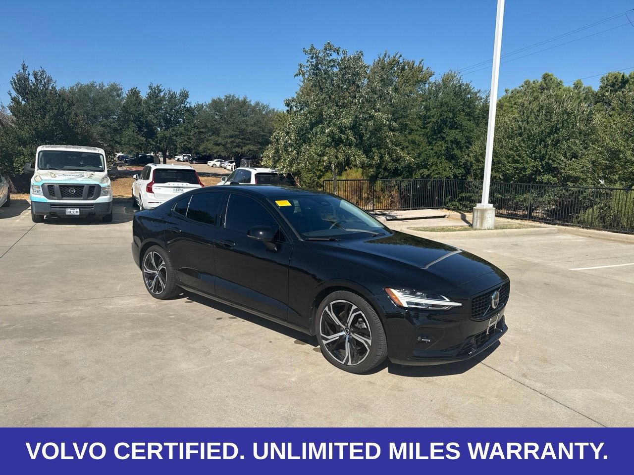 Certified 2024 Volvo S60 B5 Plus w/ Climate Package FWD video 3