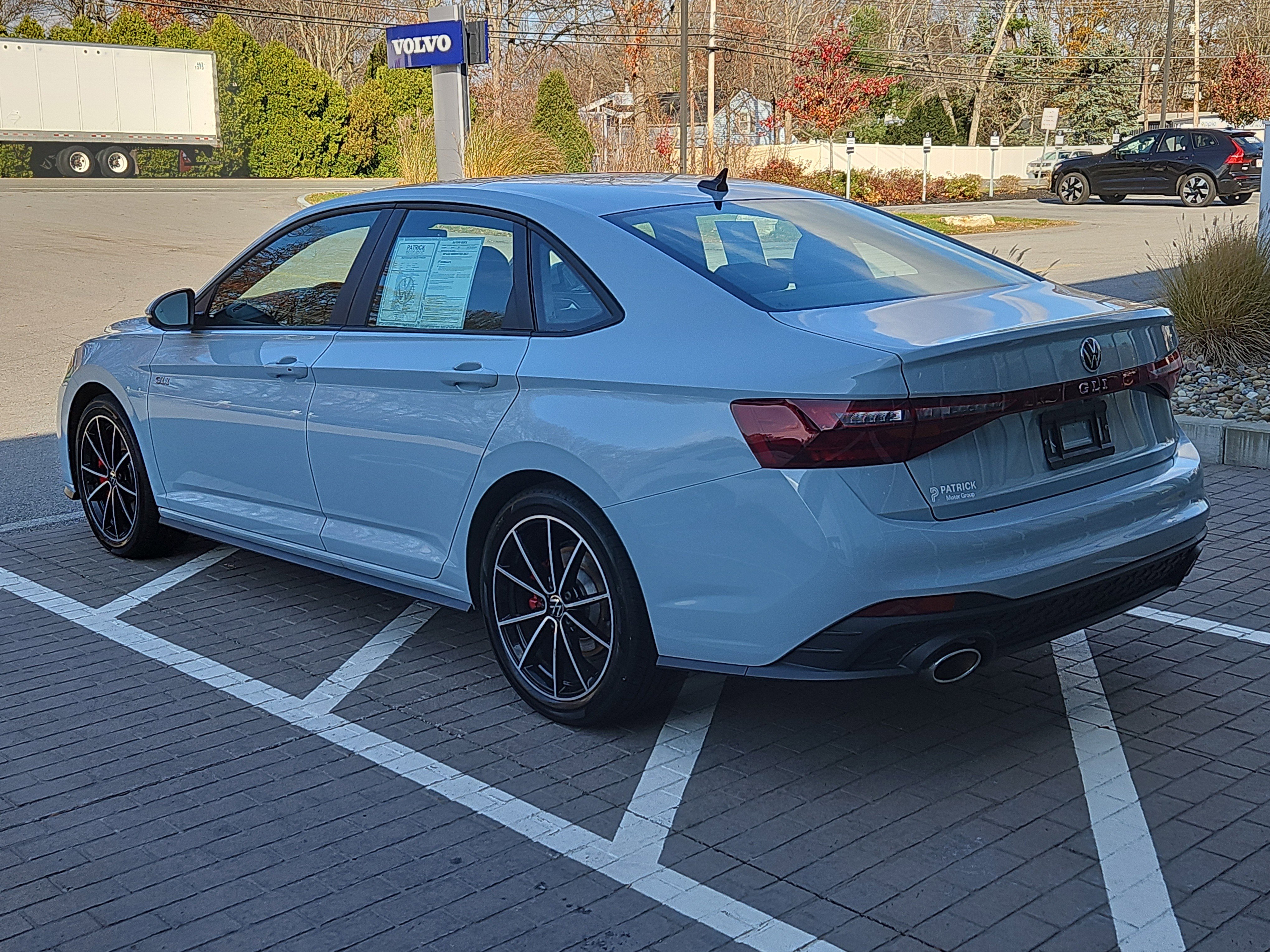 Certified 2025 Volkswagen Jetta GLI Autobahn image 27
