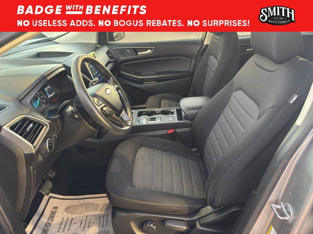 Certified 2023 Ford Edge SE w/ Black Appearance Package image 12
