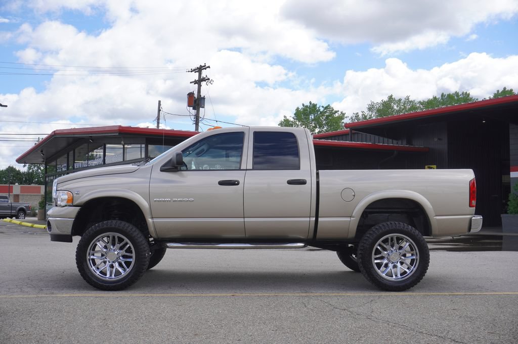 Used 2005 Dodge Ram 2500 Truck SLT w/ Trailer Tow Group AWD/4WD image 4