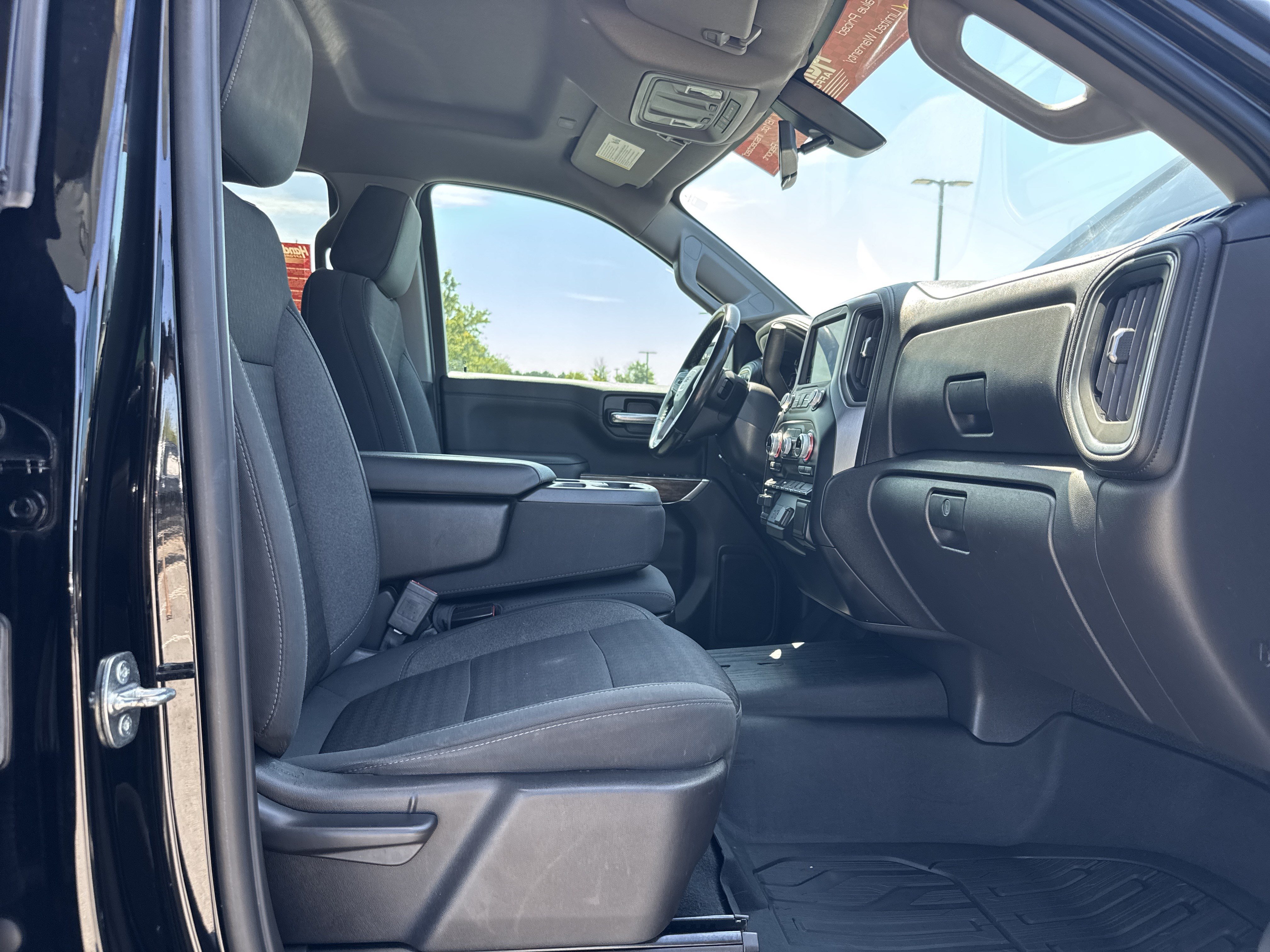 Used 2020 GMC Sierra 1500 SLE w/ SLE Value Package AWD/4WD image 26