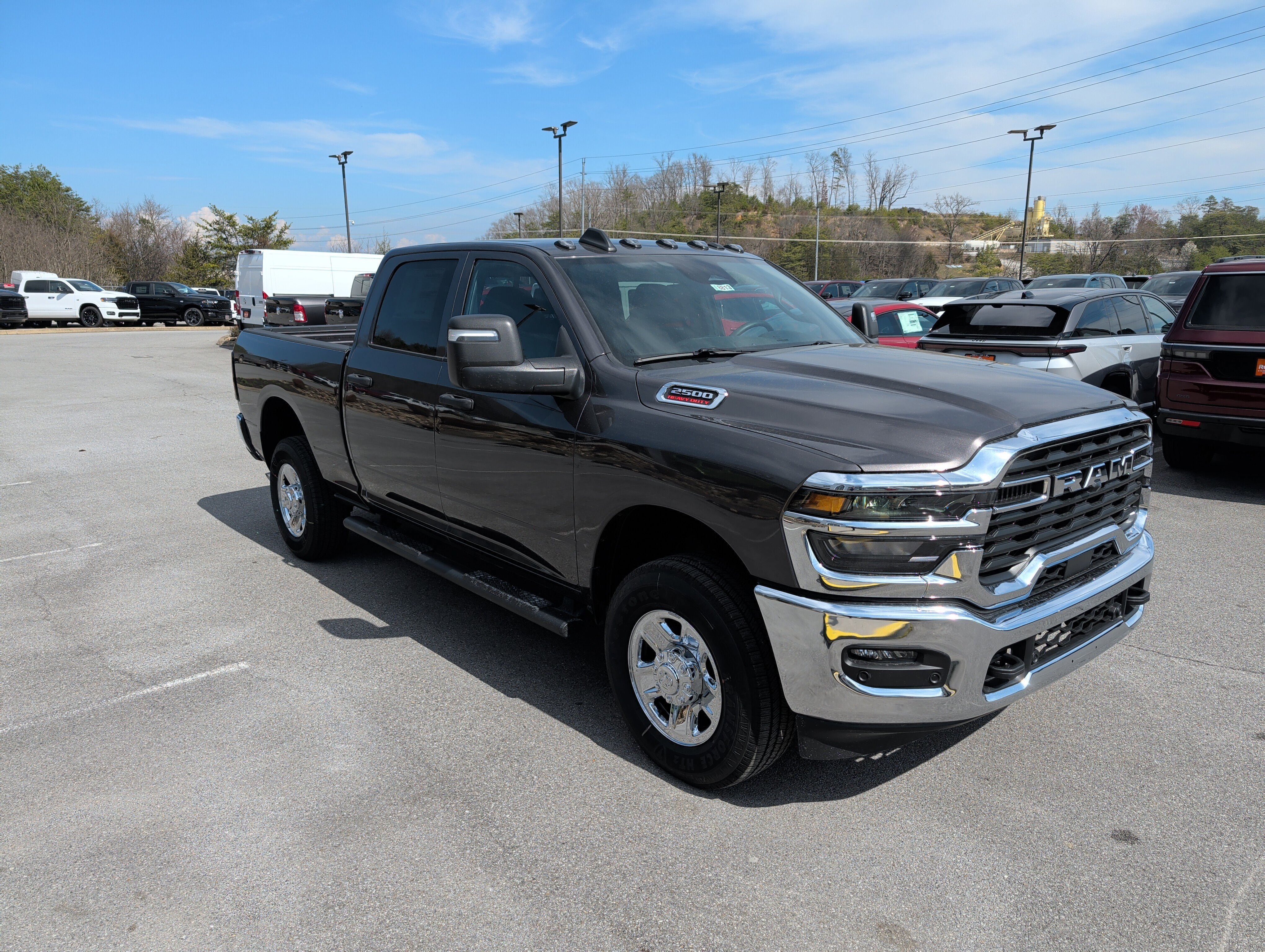 New 2026 RAM 2500 Tradesman AWD/4WD image 4
