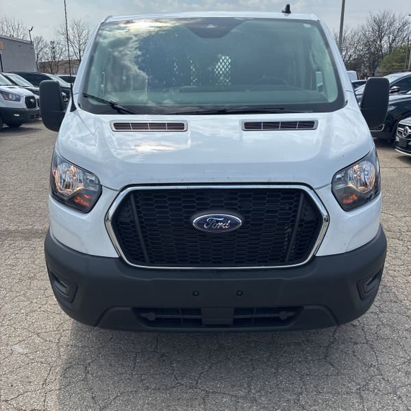 Used 2024 Ford Transit 250 Low Roof w/ Exterior Upgrade Package image 8