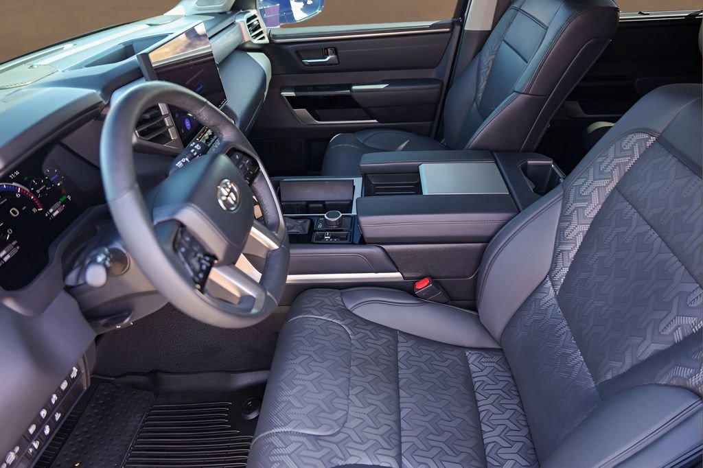 Used 2023 Toyota Sequoia Limited AWD/4WD image 9