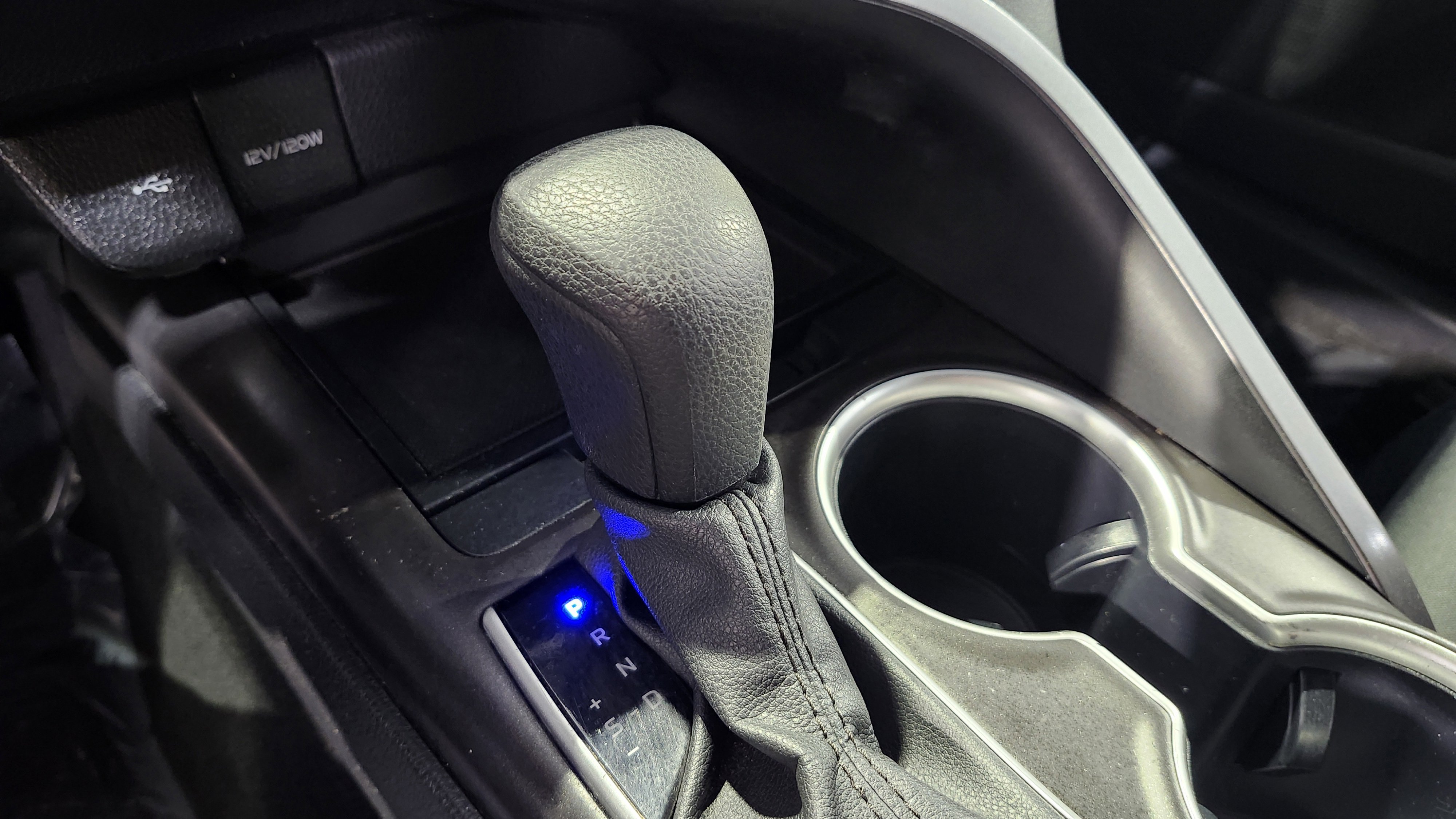 Used 2024 Toyota Camry LE image 8