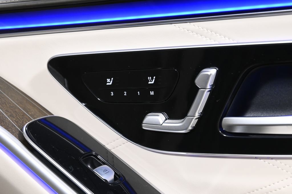 Certified 2023 Mercedes-Benz Maybach S 680 4MATIC image 27