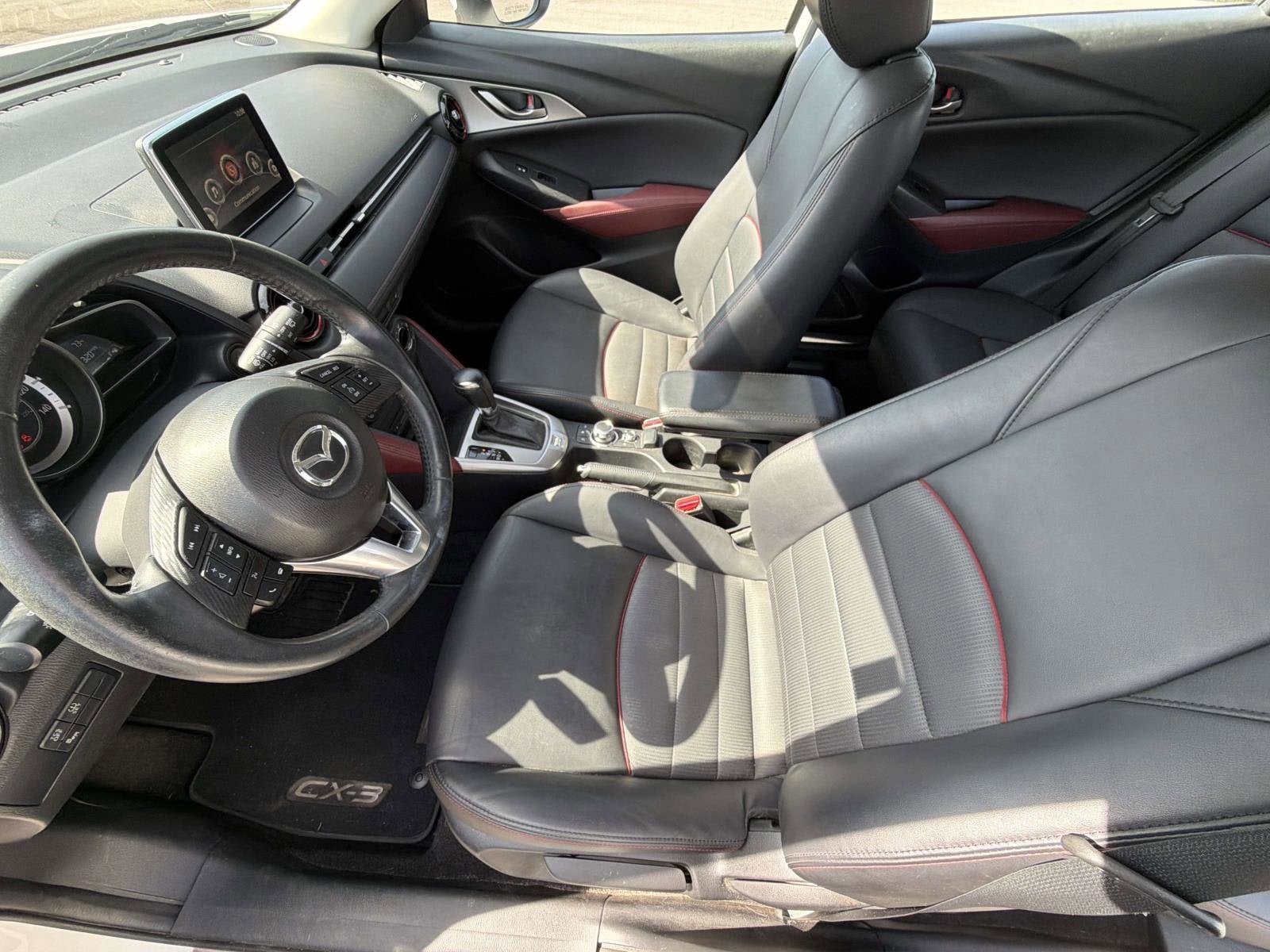 Used 2017 MAZDA CX-3 Touring FWD image 3