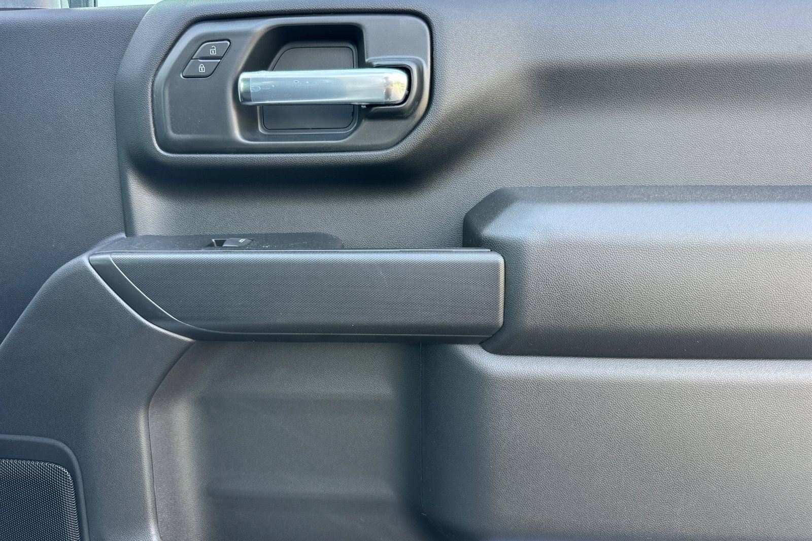 New 2026 GMC Sierra 2500 Pro w/ Convenience Package RWD image 16