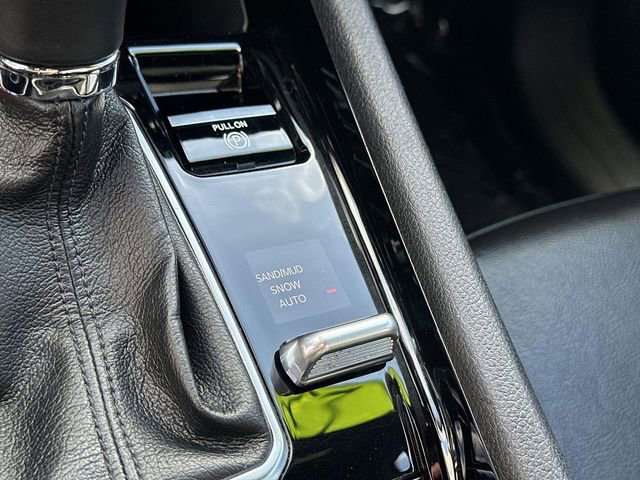 Used 2023 Jeep Compass Altitude image 39