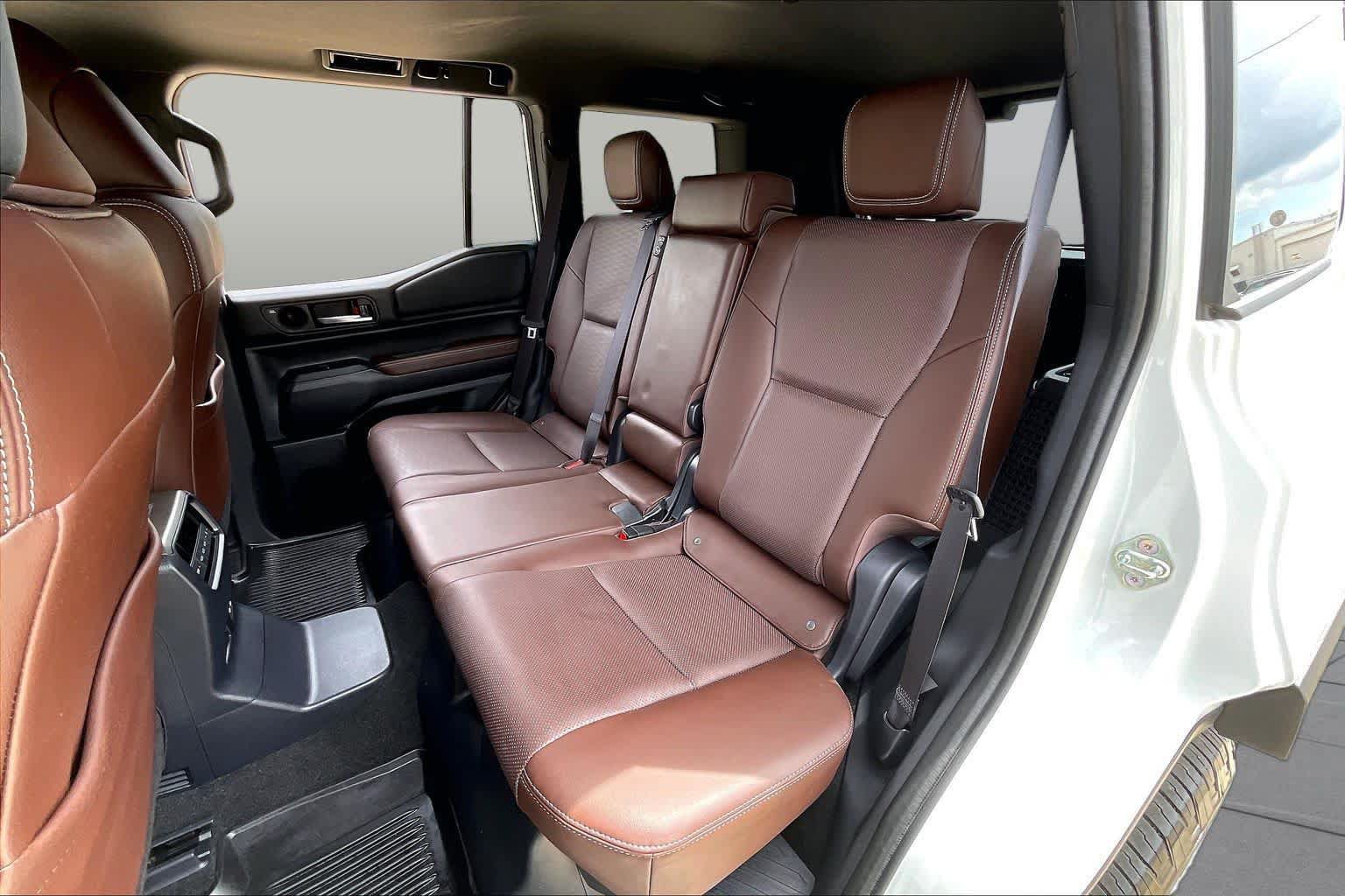 Used 2025 Toyota Land Cruiser w/ Premium Package AWD/4WD image 19