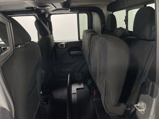 Used 2021 Jeep Gladiator Willys image 24