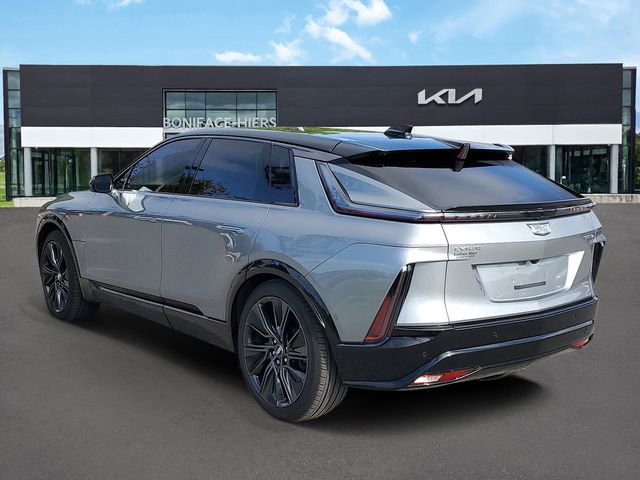 Used 2024 Cadillac Lyriq Sport image 3