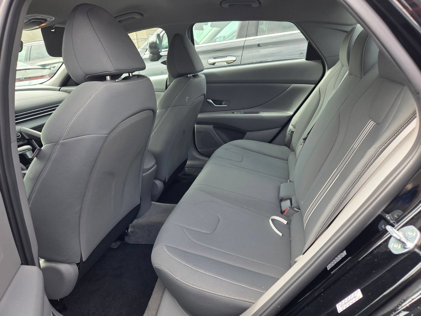 Used 2023 Hyundai Elantra SEL FWD image 5