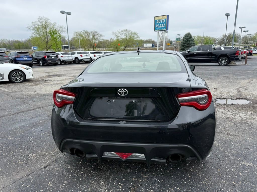Used 2019 Toyota 86 RWD image 7
