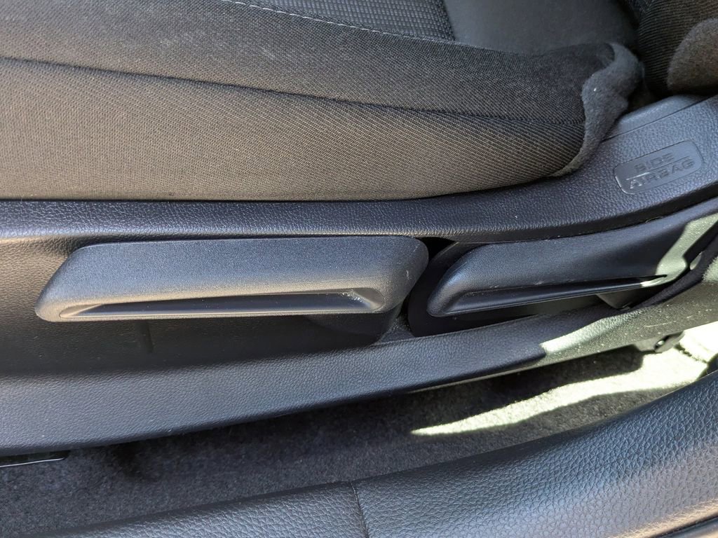 Used 2025 Honda Civic LX image 21