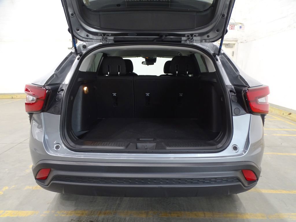 Used 2024 Chevrolet Trax LS image 13