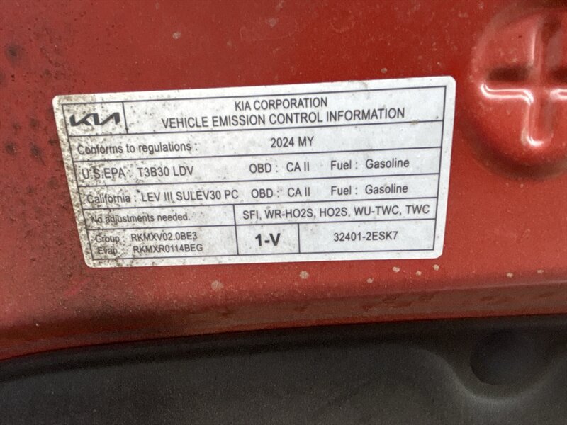 Used 2024 Kia Soul LX w/ Option Group 015 FWD image 12