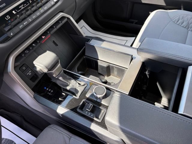 Used 2023 Toyota Sequoia SR5 AWD/4WD image 21