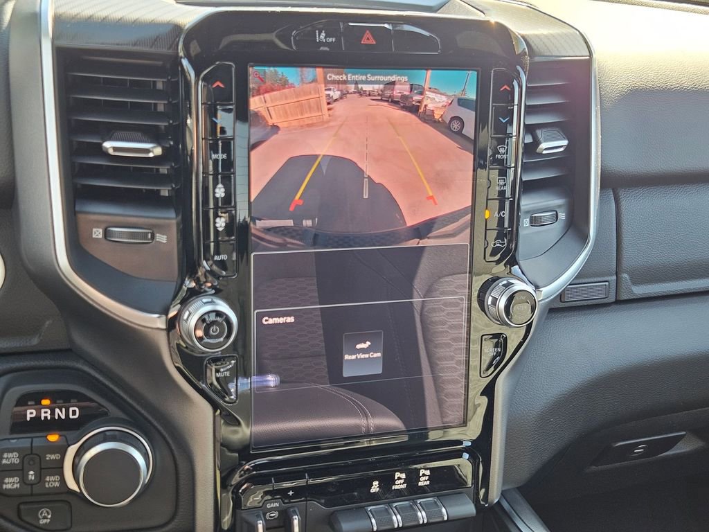 New 2026 RAM 1500 4x4 Crew Cab image 24