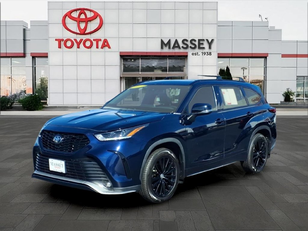 Used 2023 Toyota Highlander XSE AWD/4WD image 7