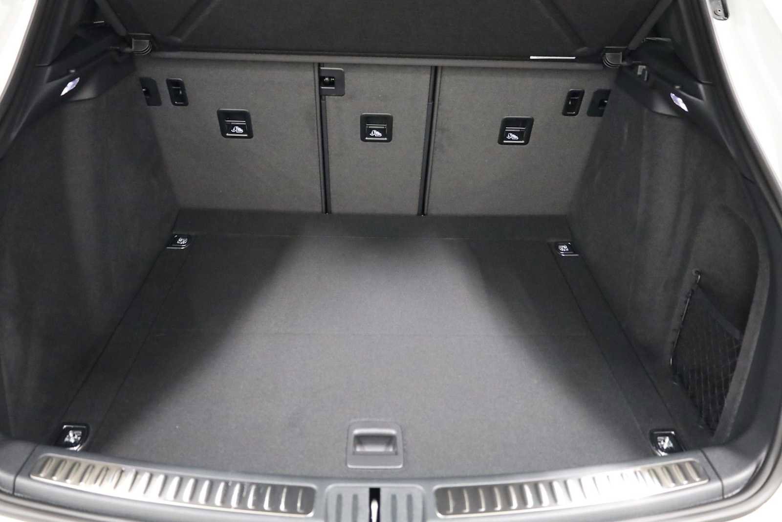 New 2026 Porsche Macan image 41