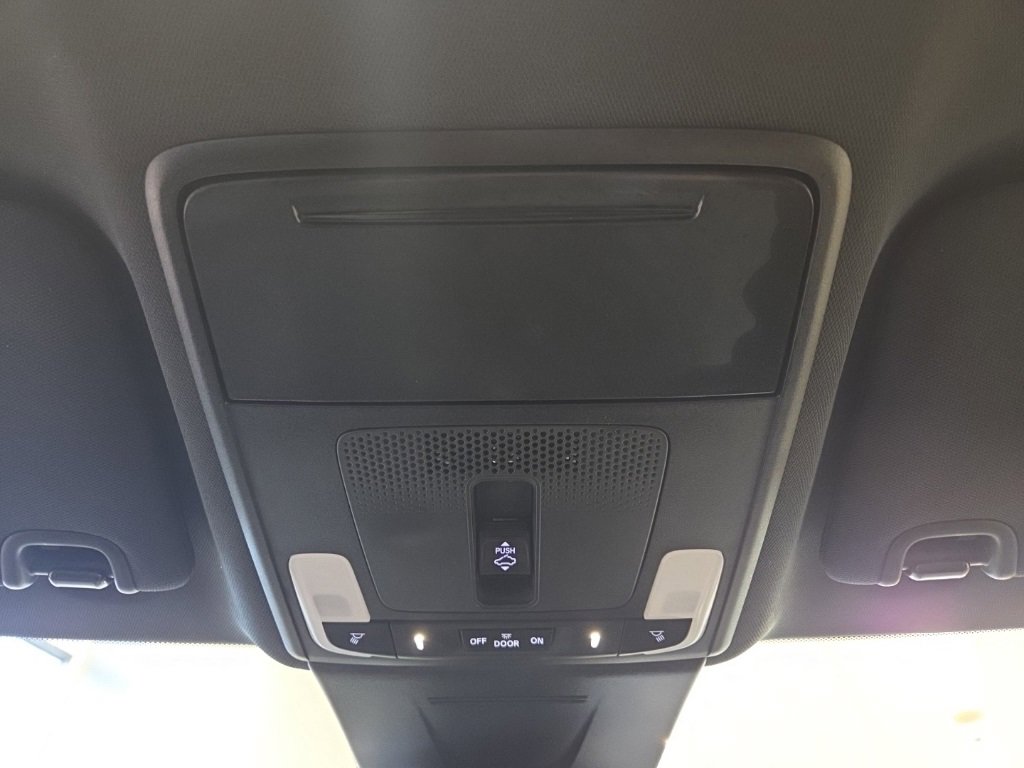 Used 2022 Honda Civic Sport Touring image 28