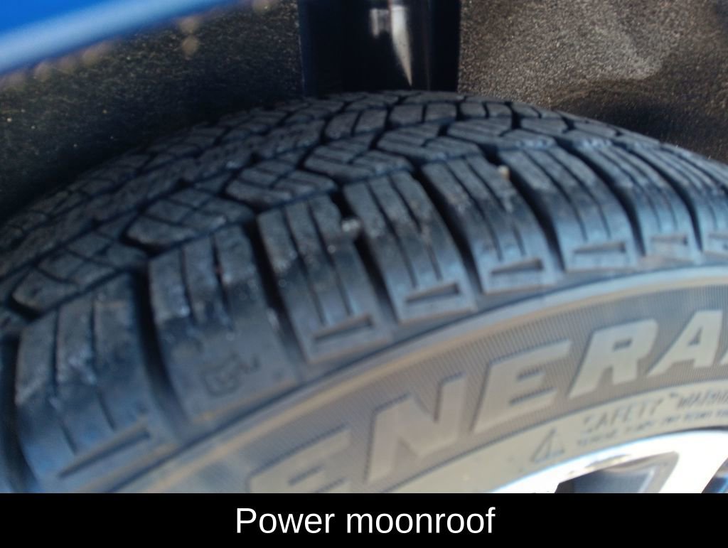 Used 2015 Honda Fit EX image 10