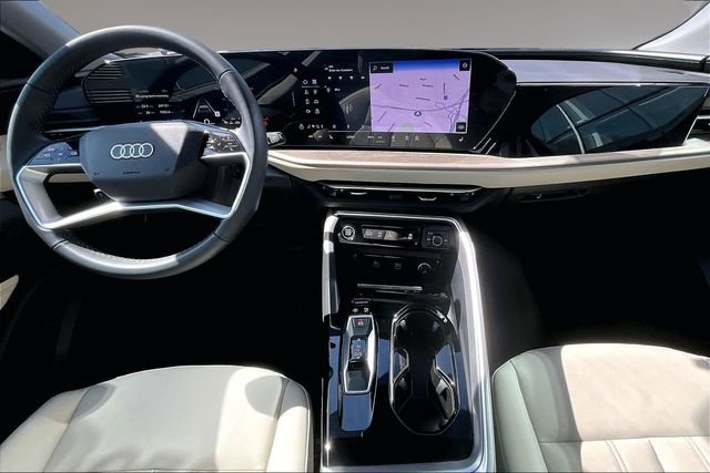 Used 2025 Audi Q5 Premium w/ Convenience Package AWD/4WD image 7